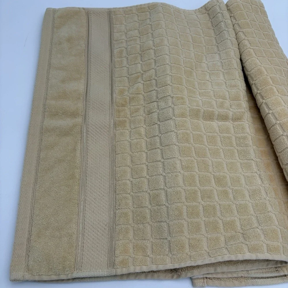 Earl & Wilson Butter Yellow Hand Towels Set Of 4 Luxurious Soft Vintage